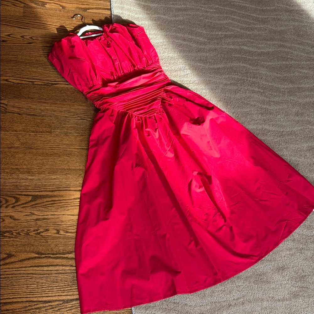 Micas‎ Solid Ruched Maxi Dress - Picture 6 of 17